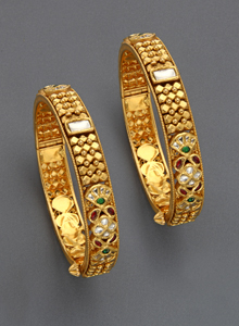 Kundan Bangles