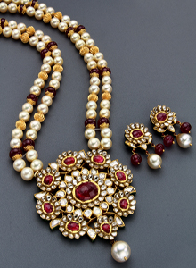 Kundan Locket Sets