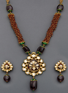 Kundan Locket Sets