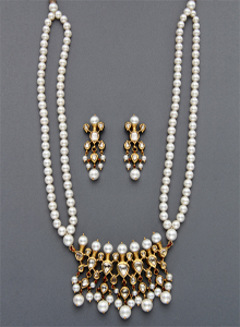 Kundan Locket Sets